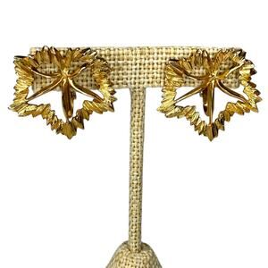 Vintage Napier Leaf Earrings Gold Tone Clip On Earrings